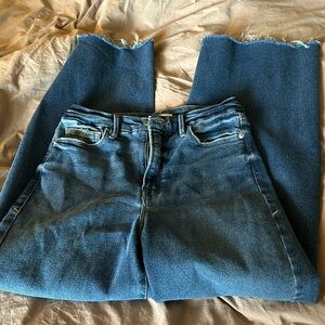 Size 4 wide legged good American jeans.